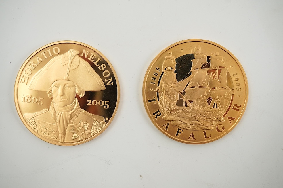 British gold coins, Elizabeth II, UK 2005 gold proof commemorative two crown set, commemorating 200th anniversary Nelson-Trafalgar, 21 October 1805, in case of issue with certificate